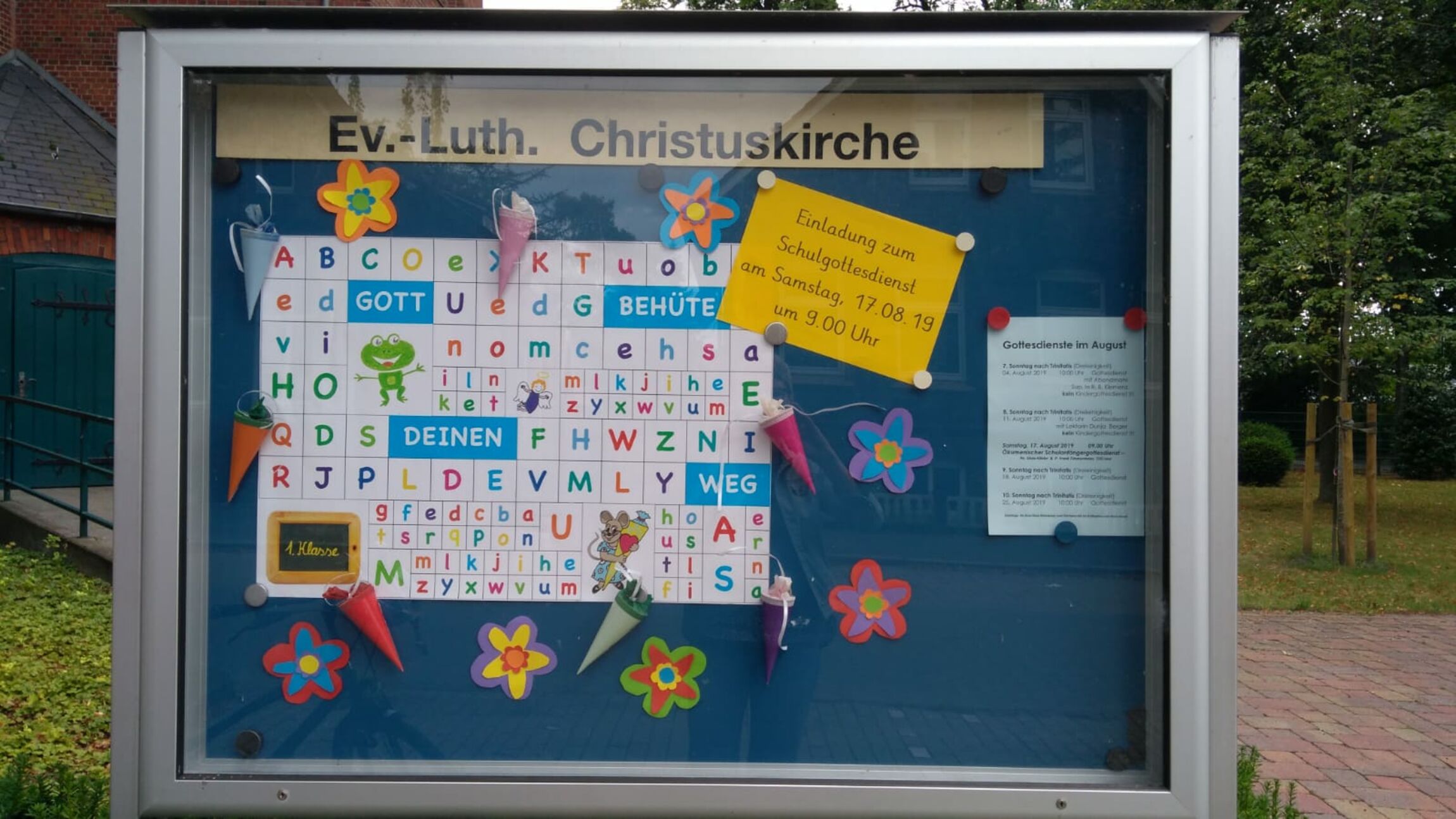 Schaukasten 08.19