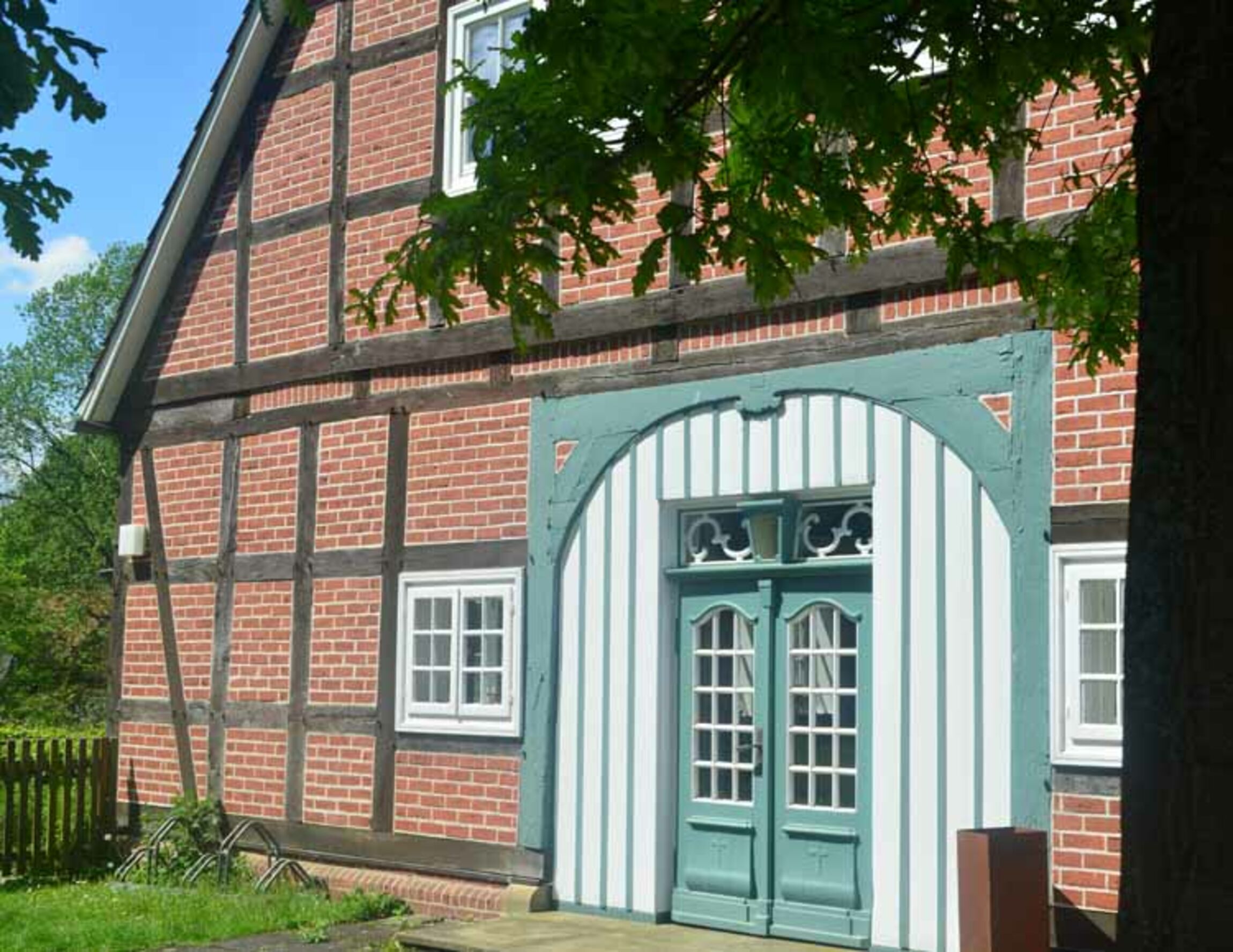 Teaser_Gemeindehaus_Eingang