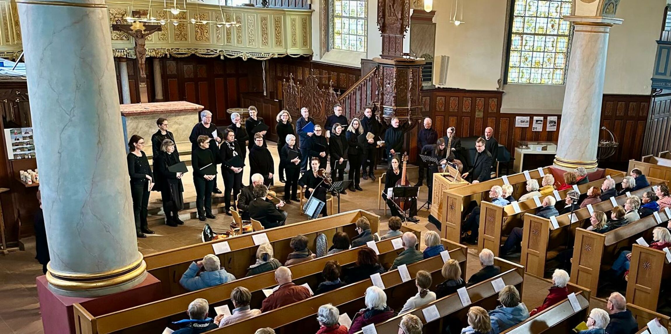 Der Heinrich-Schütz-Chor beim Passionskonzert 2024