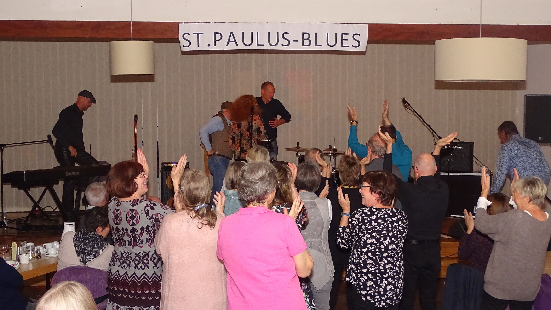 St.Paulus-Blues - Tanzen und Beifall