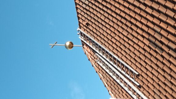 Ev.luth. St. Marien Kirchengemeinde Scharnebeck Das Kugelkreuz ist