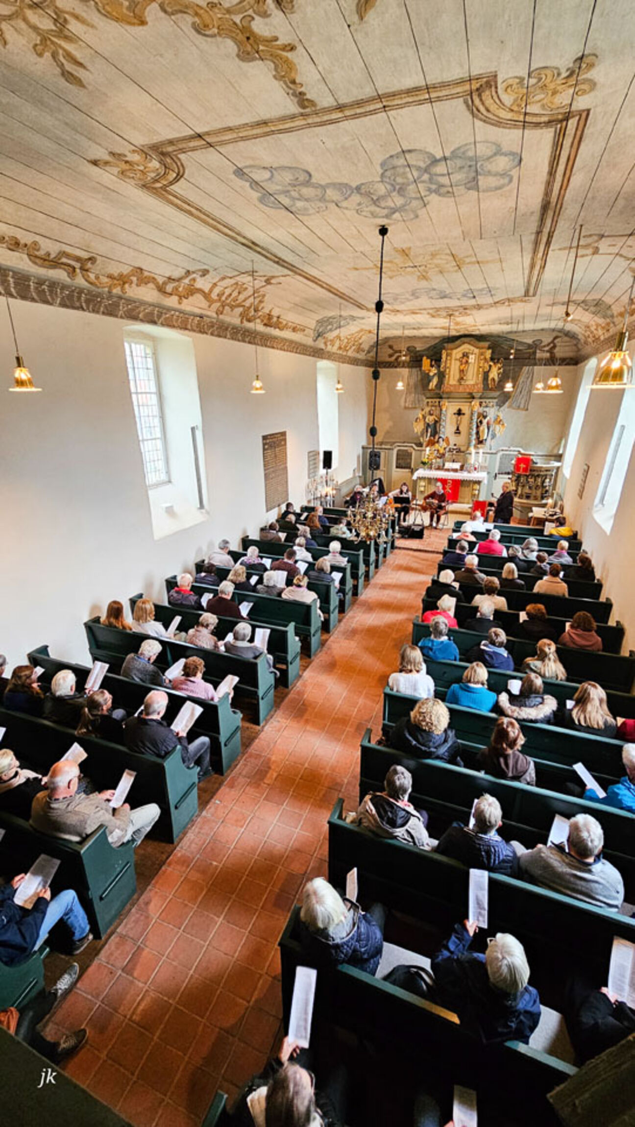 web_jkuester_1236615902_20241031_103955_3245096