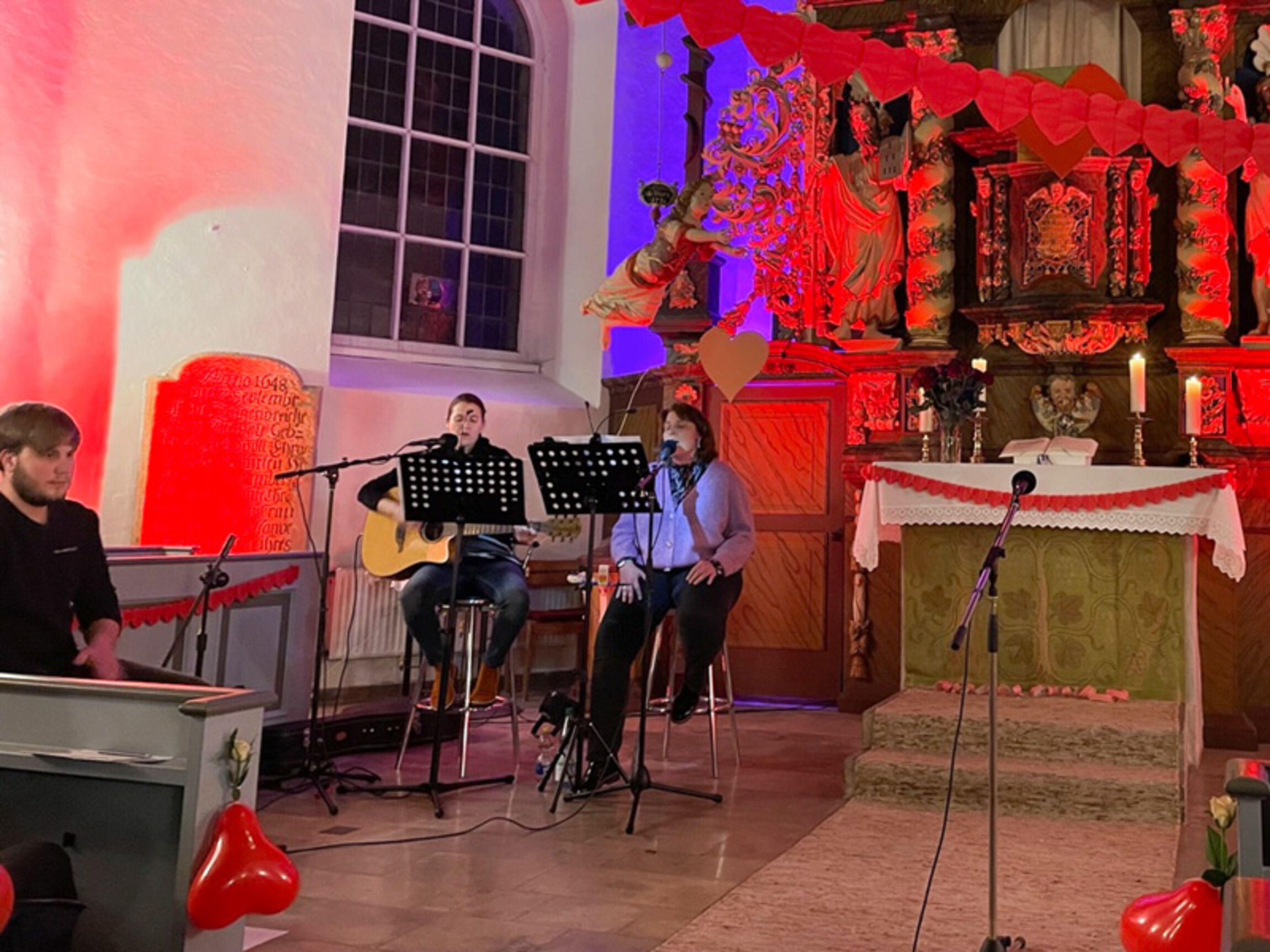 web_ggondeck_liebesgottesdienst_innen