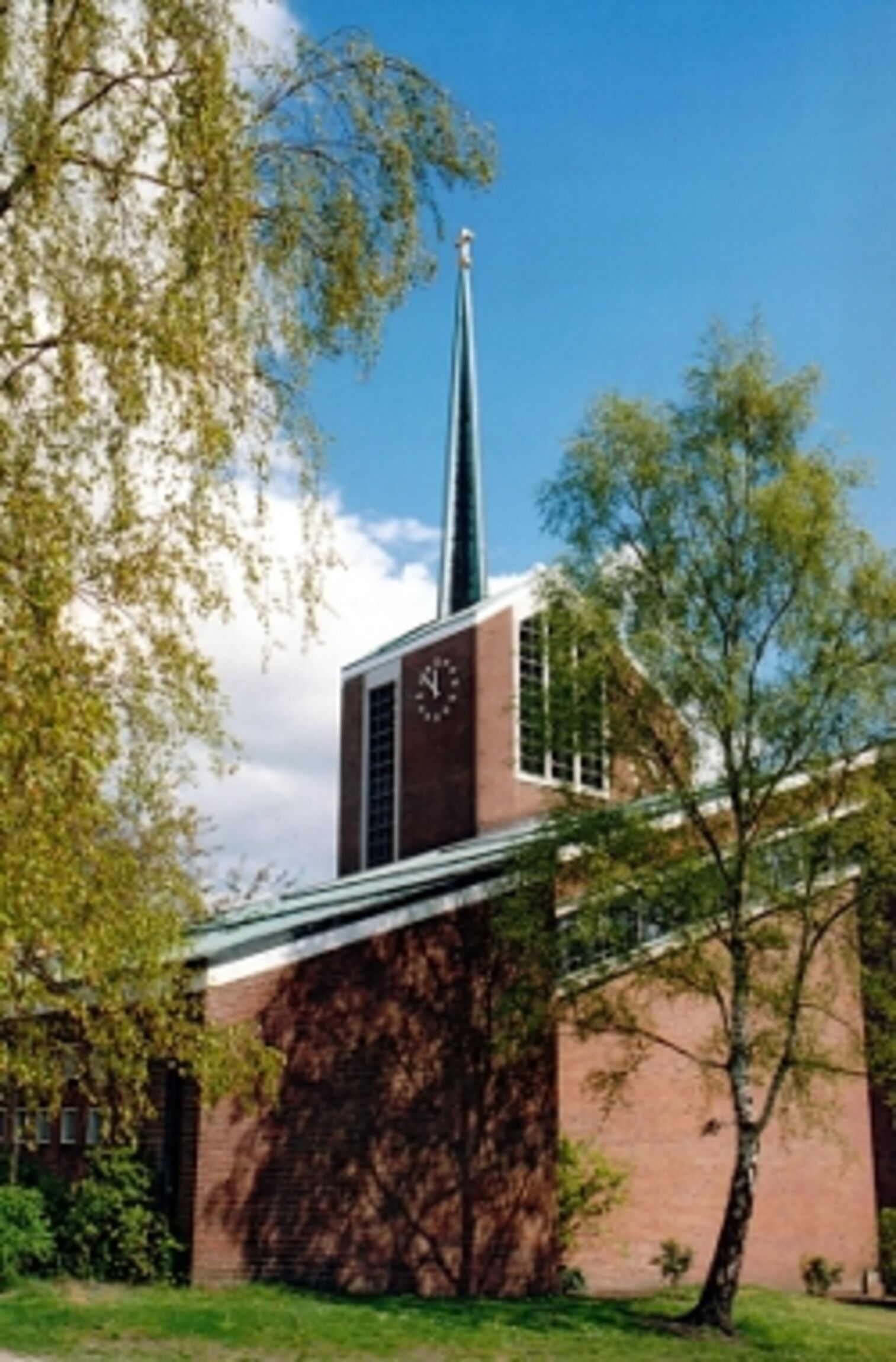 Kirche_Hochformat