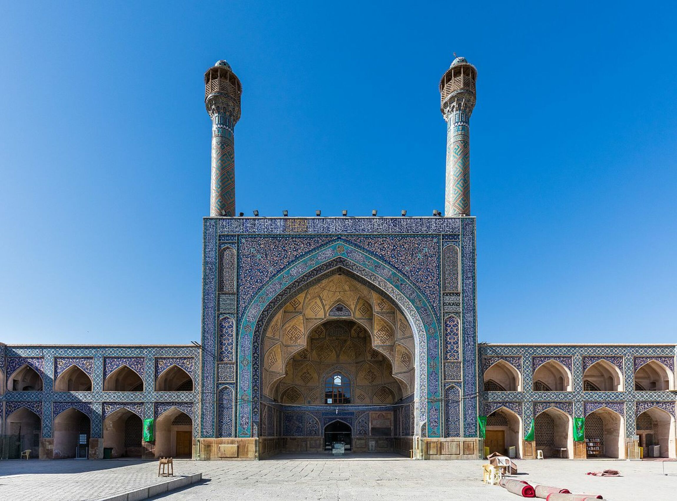 Alte frauen in Isfahan