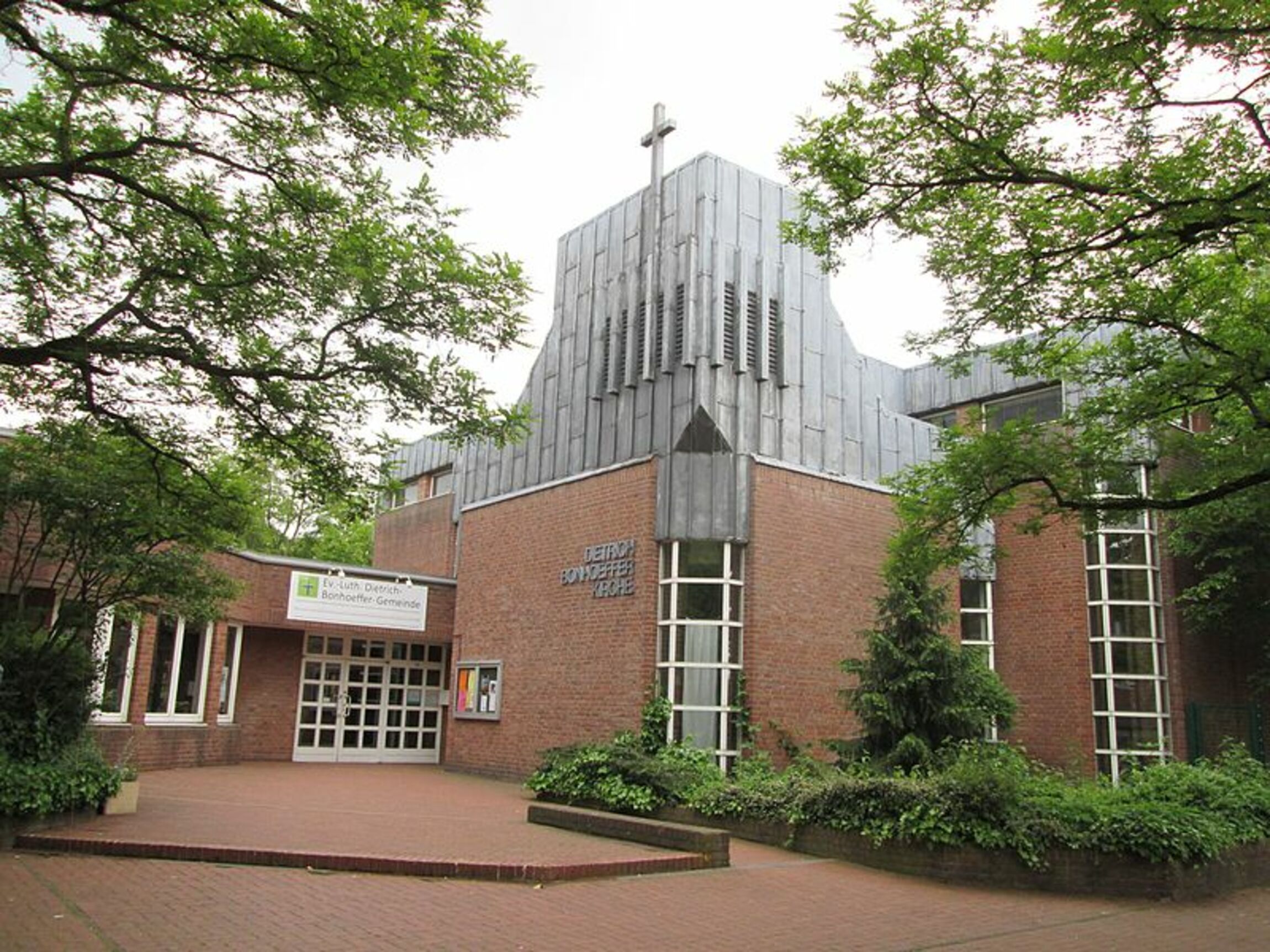 Dietrich-Bonhoeffer-Kirche