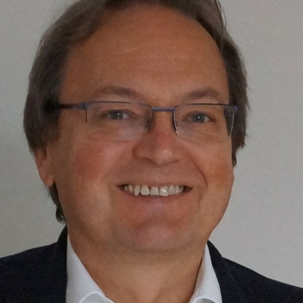 Pastor Peter Büttner