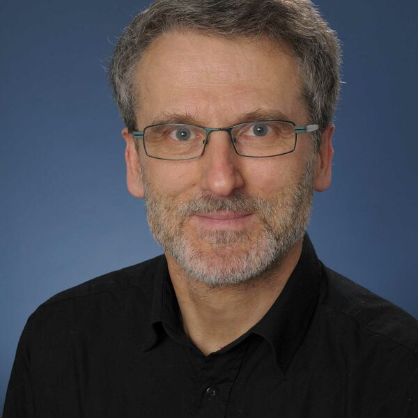 Dr. Frank Schwerdtner
