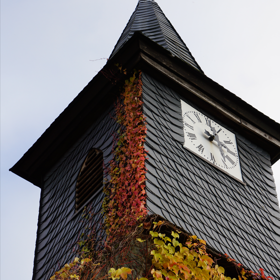 Turm im Hebst | Kapelle Haverbeck | Foto@Jens Riesener