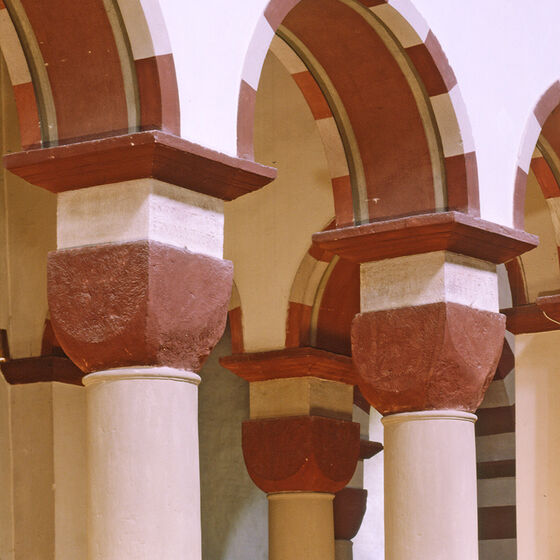 Bernwardinische Säulen