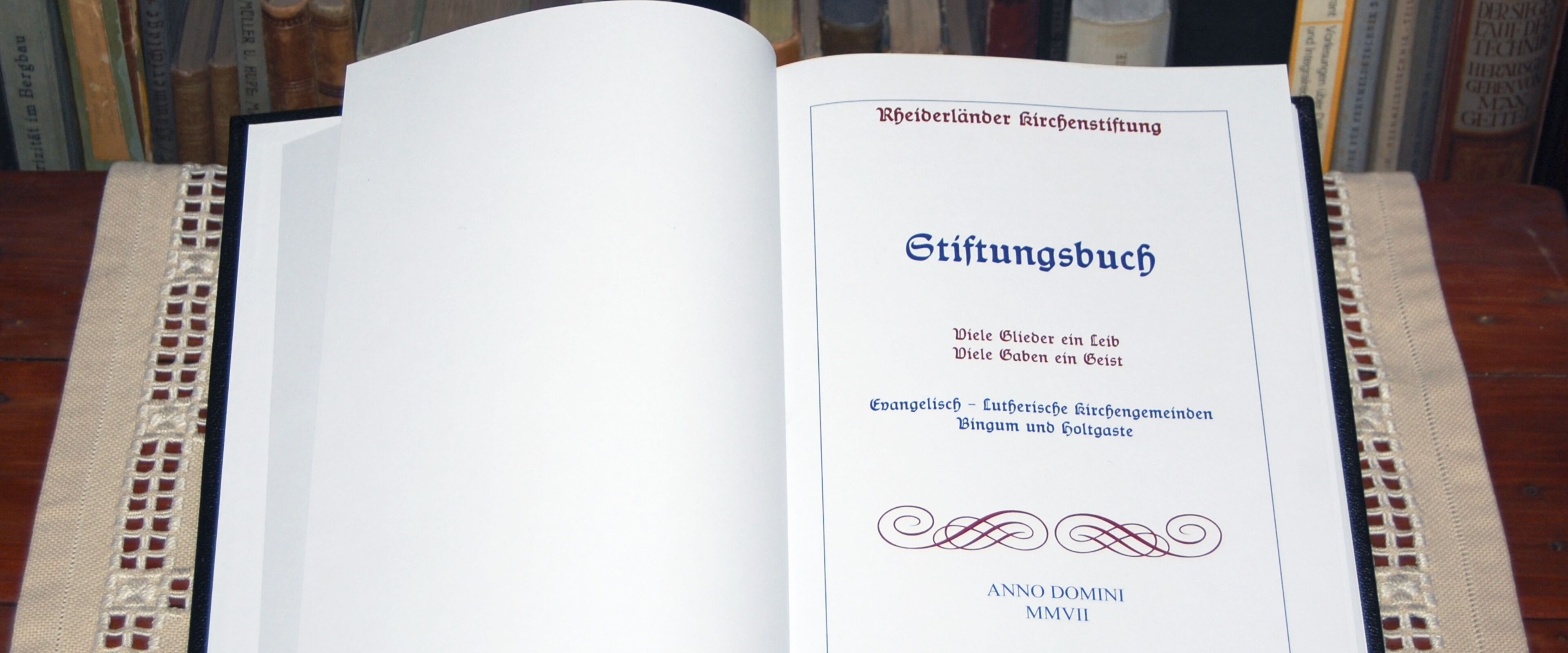 Stiftungsbuch der Rheiderländer Kirchenstiftung