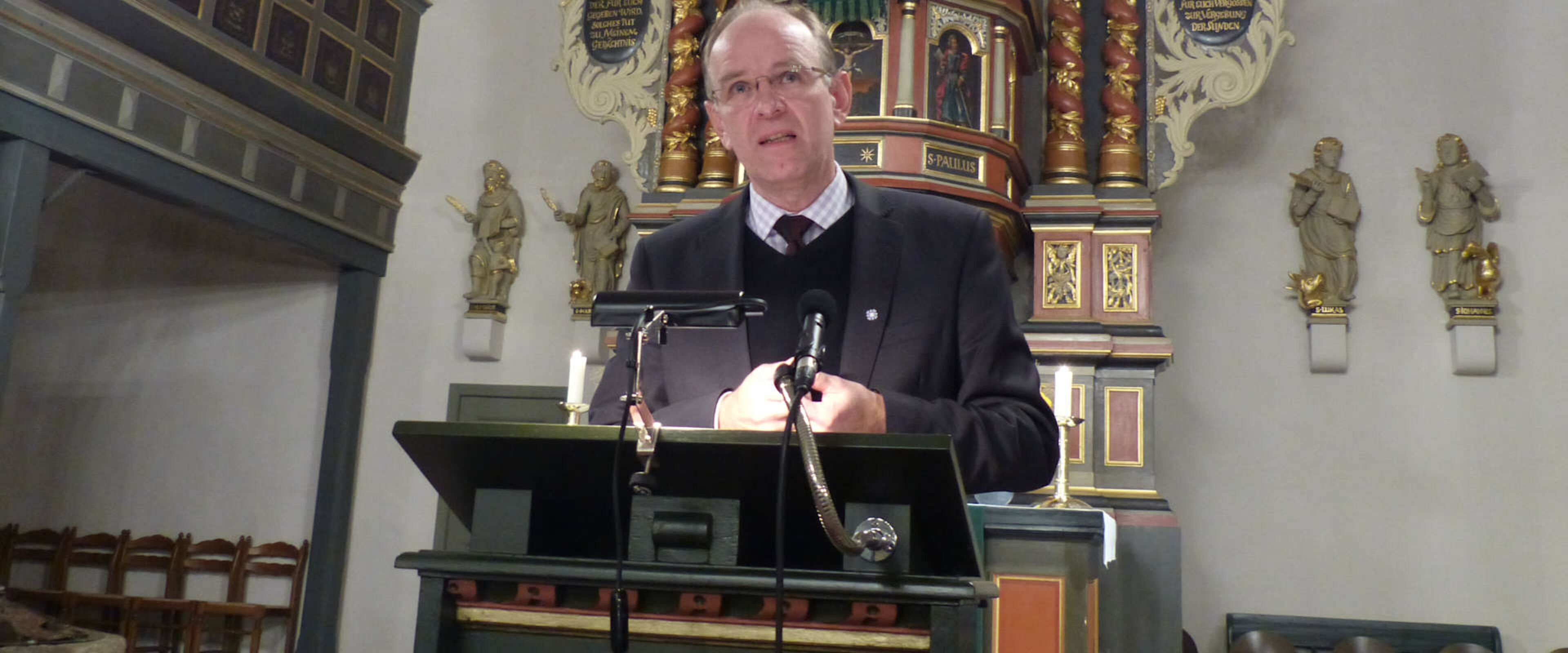 14.11.2013 Landesbischof Meister beim Loccumer Kreis - (C) Prof. Lottes