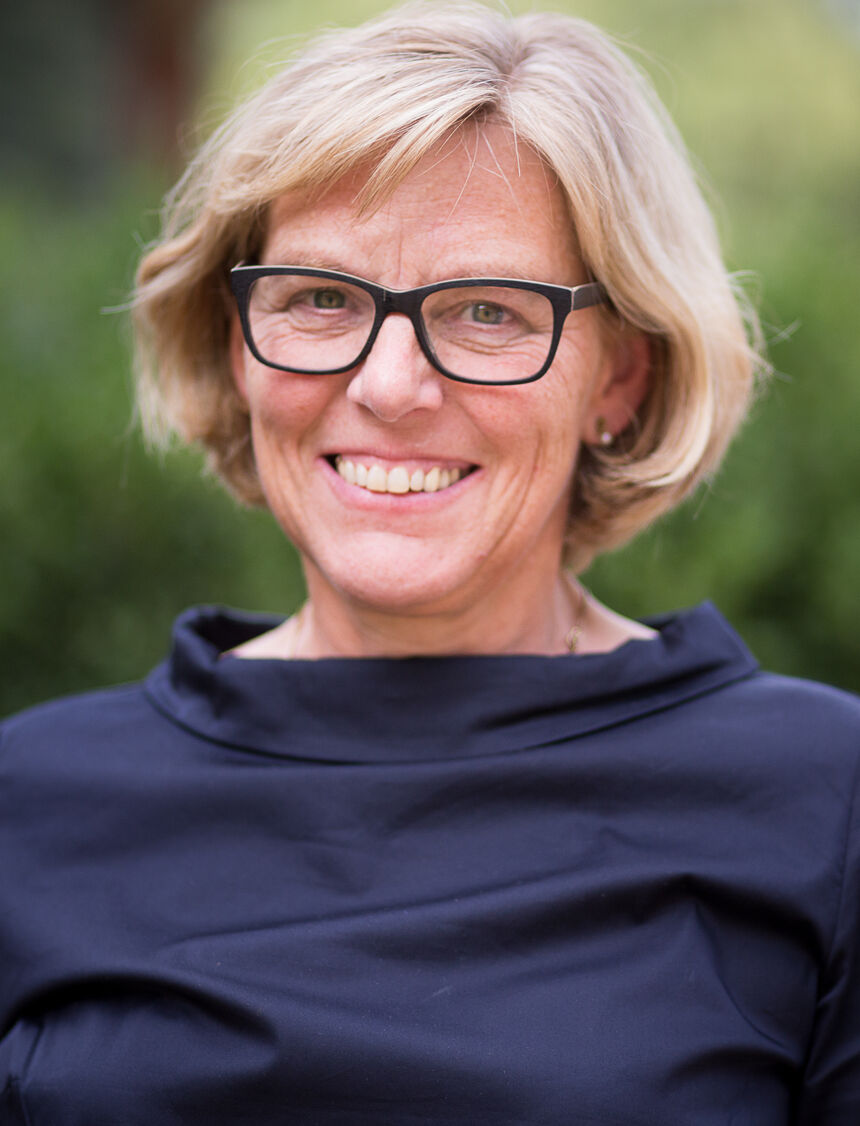 Anita Meyer