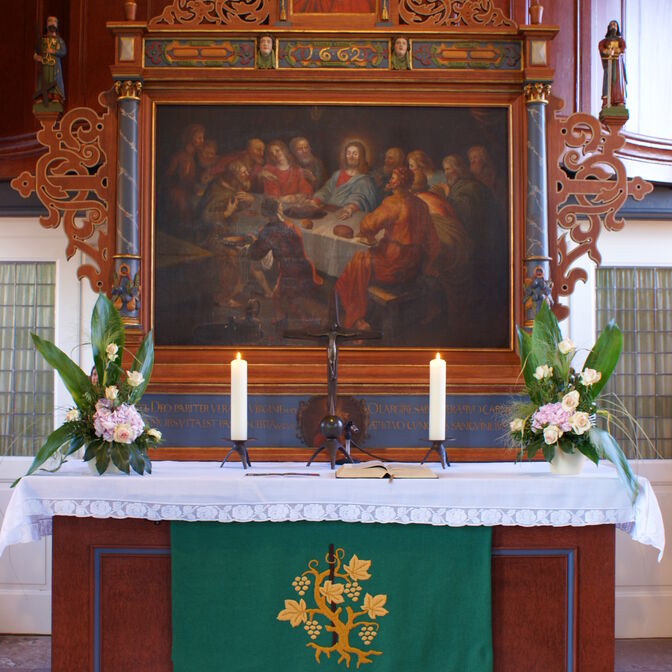 Altar1